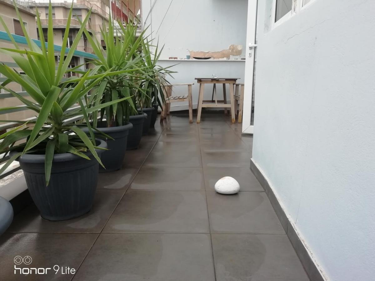 Myron Apartments Atenas Exterior foto